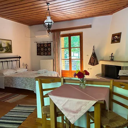 Andrea Sofi Apartment Dimitsana