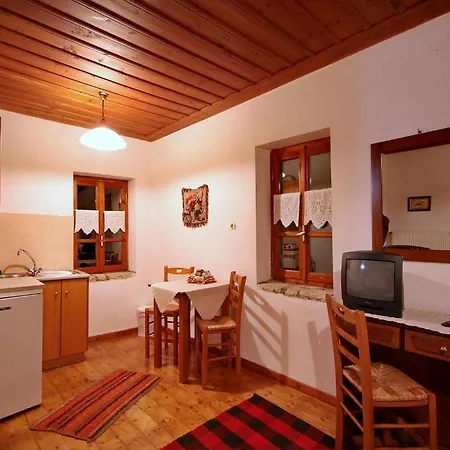 Andrea Sofi Apartment Dimitsana